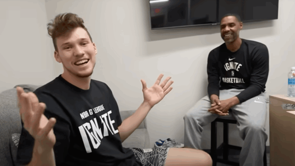 Jesser with Jason Hart (Photo via Jesser on YouTube)